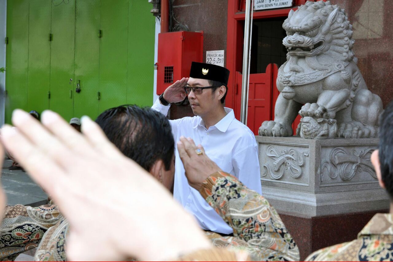 Miguel Dharmadjie, S.T., CPS®, CCDd®   Penyuluh Agama Buddha Non PNS