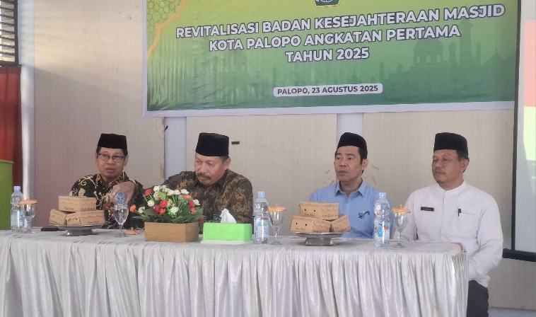 Kakanwil Buka Revitalisasi BKM Kota Palopo