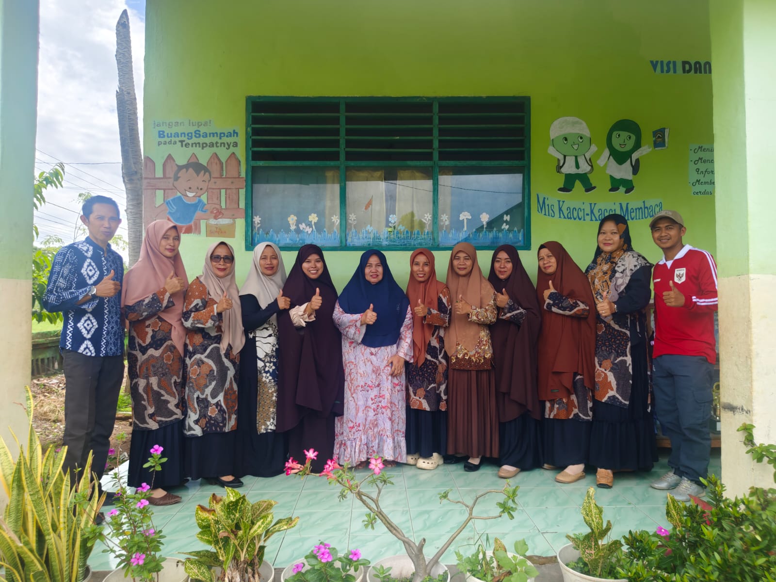 Foto bersama pascakegiatan