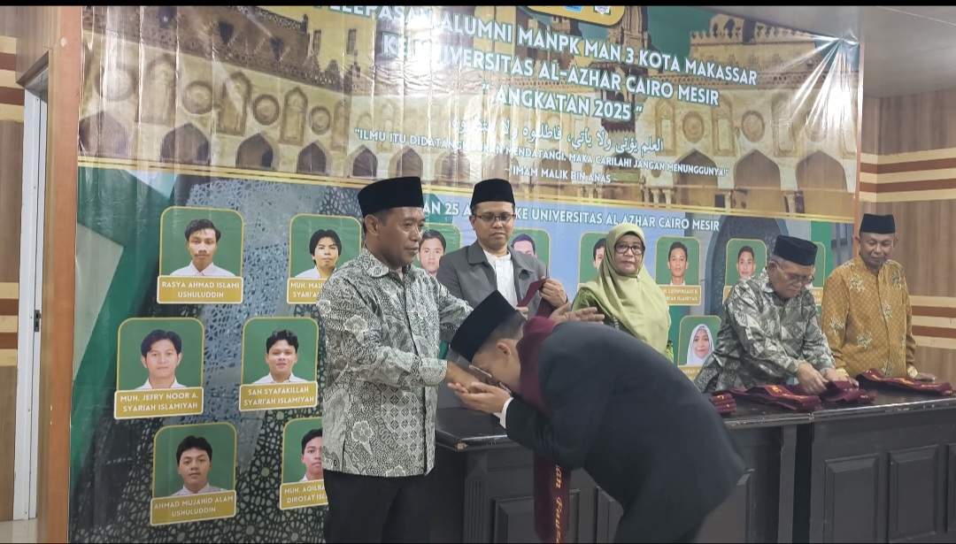 25 Alumni MAN PK MAN 3 Makassar Resmi Dilepas ke Universitas Al-Azhar Kairo