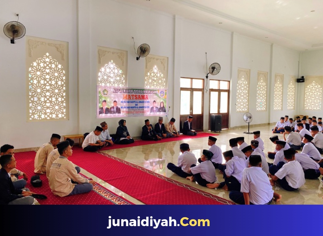 Kegiatan pengenalan lingkungan madrasah bagi siswa baru, yang dilaksanakan pada awal Tahun Ajaran Baru 2025/2026, mulai digelar di MTs dan MA Al-Junaidiyah Biru.