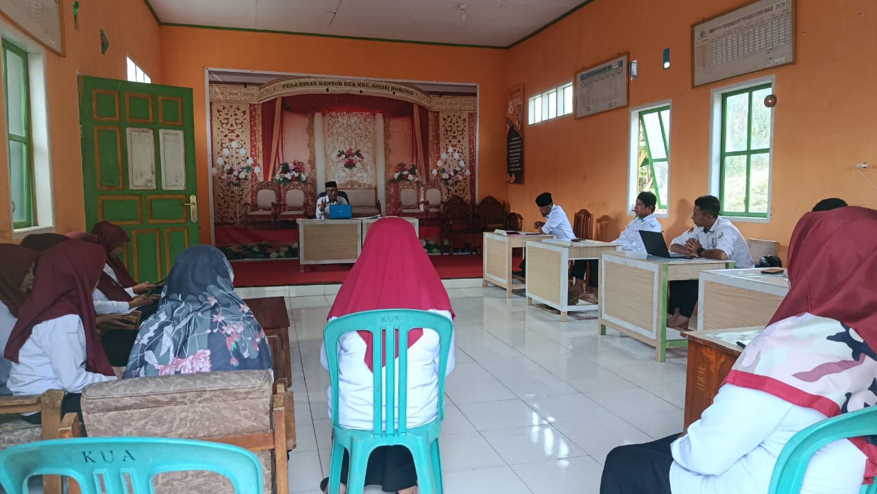 Kantor Urusan Agama Kecamatan Sinjai Borong gelar rapat Internal
