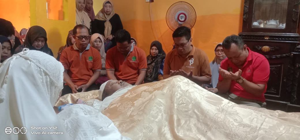 Kepala Kemenag Sinjai H. Faried Wajedi Sampaikan Duka dan Doa untuk H. Ahmad Yusuf