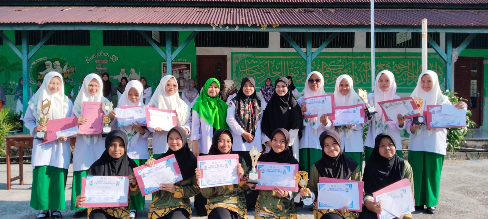 Prestasi Gemilang MA DDI Lil Banat di Ajang Islamic Competition se-Sulselbar 2025