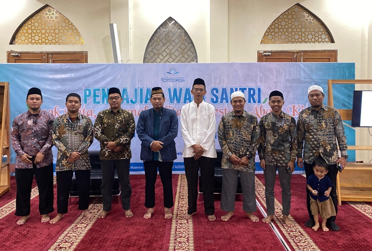 Pengajian dan Penjengukan Santri Baru di MTs dan MA Pesantren Muammar Gandi Tahun Ajaran 2025/2026