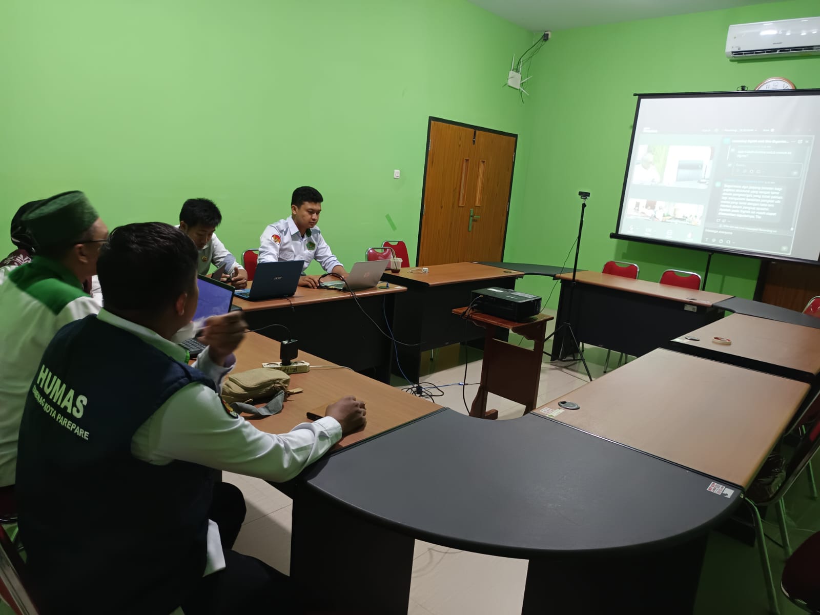 Peluncuran Aplikasi SIgMA melalui Zoom Meeting