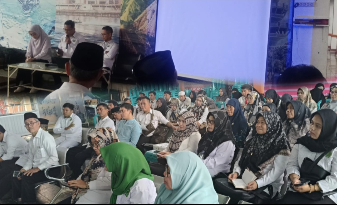 Plh. Kasubbag TU saat membuka Kegiatan