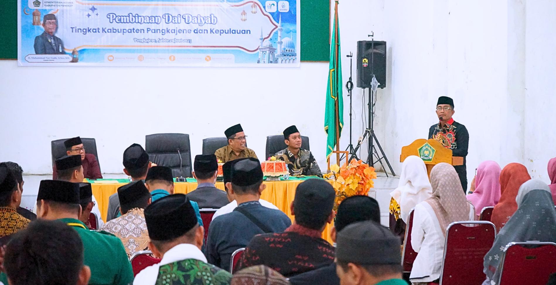 Kemenag Pangkep Sukses Gelar Pembinaan Dai-Daiyah Se-Kabupaten Pangkep