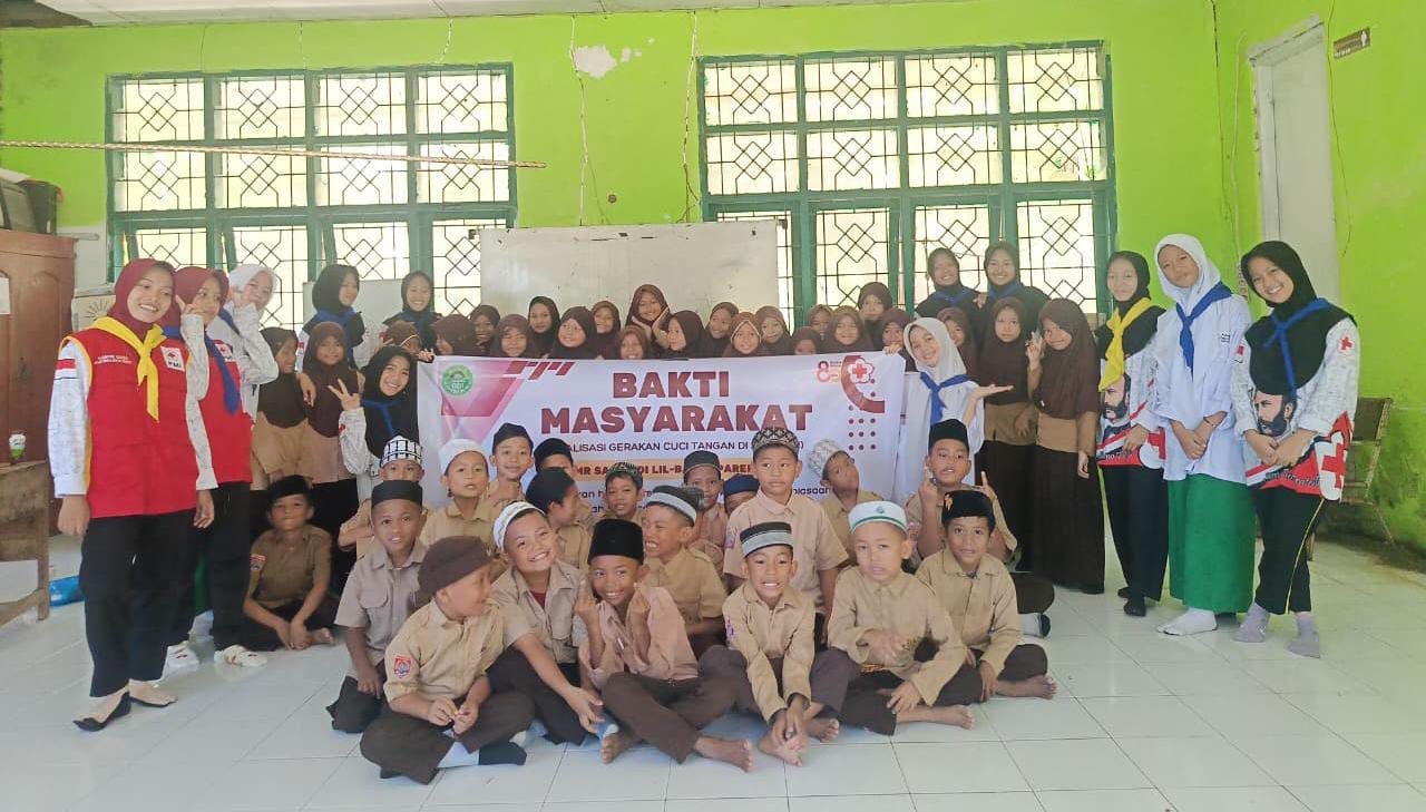 PMR Saga DDI Li Banat Gelar Sosialisasi Kesehatan dan Cuci Tangan di MI DDI Ujung Lare