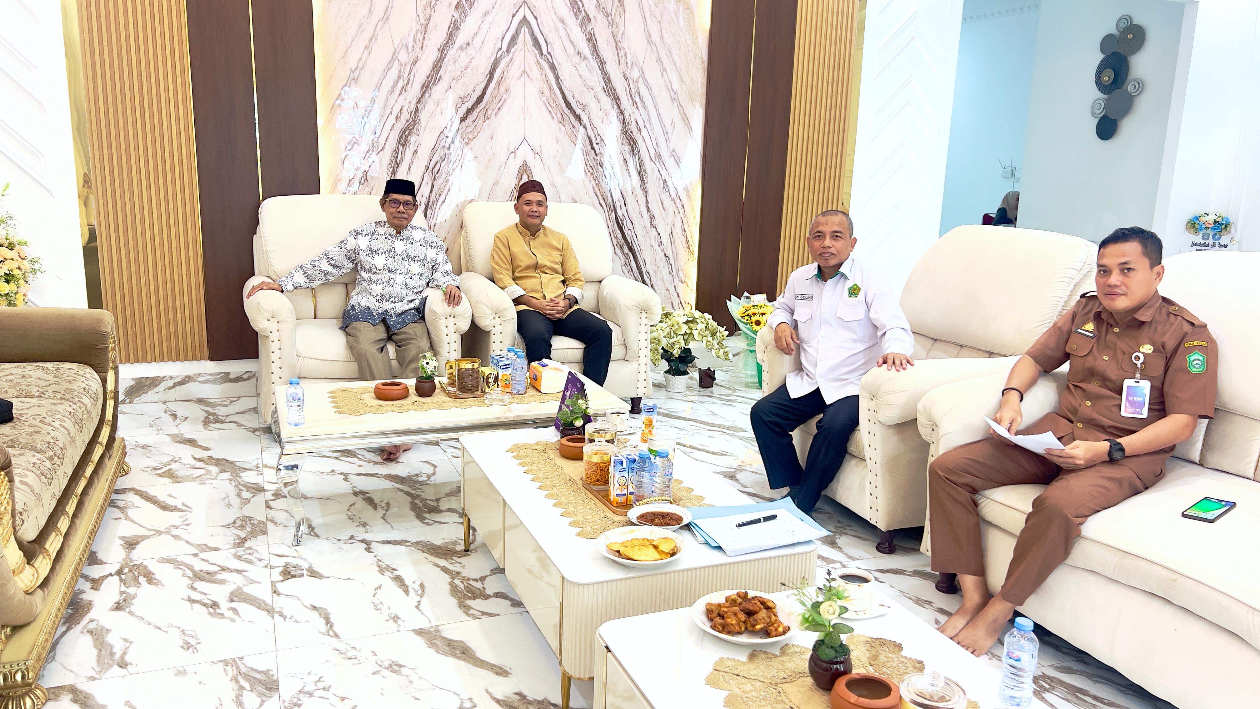 Rapat Pansel Calon Pimpinan Baznas Takalar di rujab  Wakil Bupati Takalar