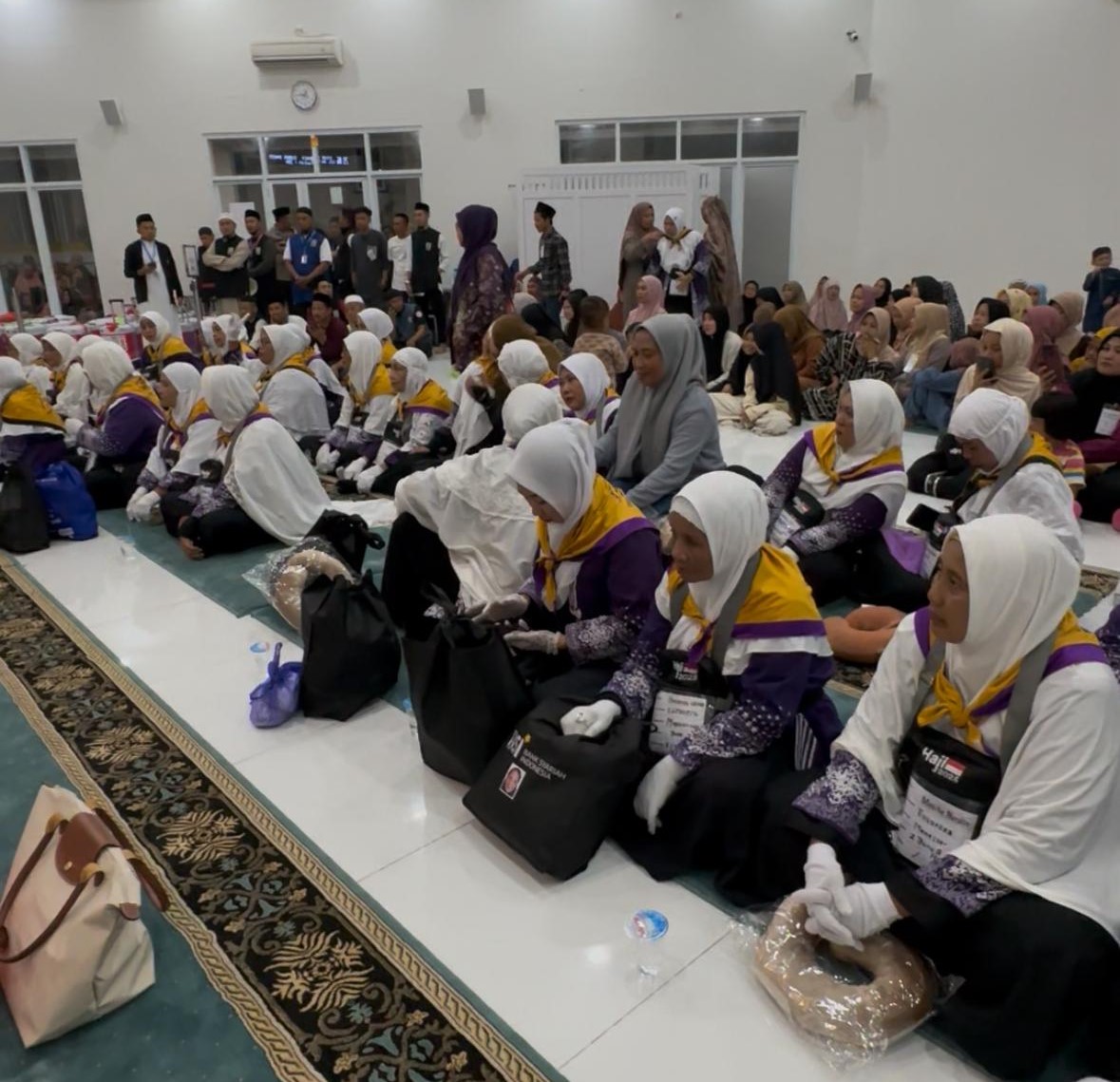 tahis haruh dimasjid An-Nur Unyi dalam suasana pelepasan haji KBIH An Nur
