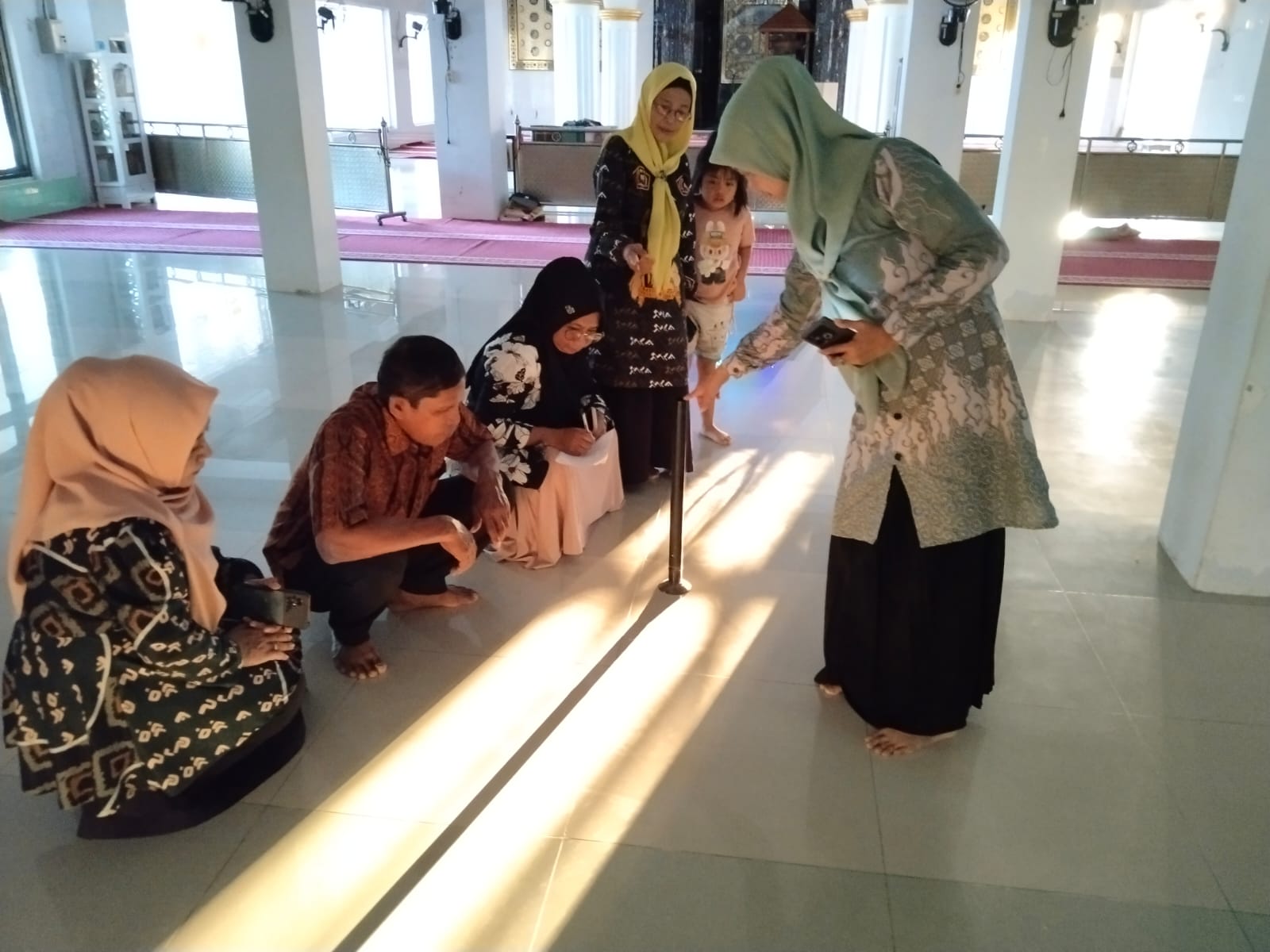 Ukur Arah Kiblat