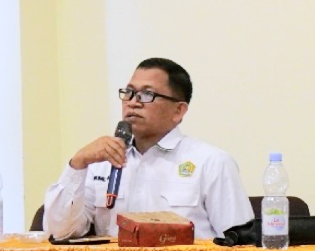 Kabid PHU Kanwil Kemwnag Sulsel, H.Ikbal Ismail sampaikan materi pada kegiatan FGD yang diselenggarakan oleh BPKH