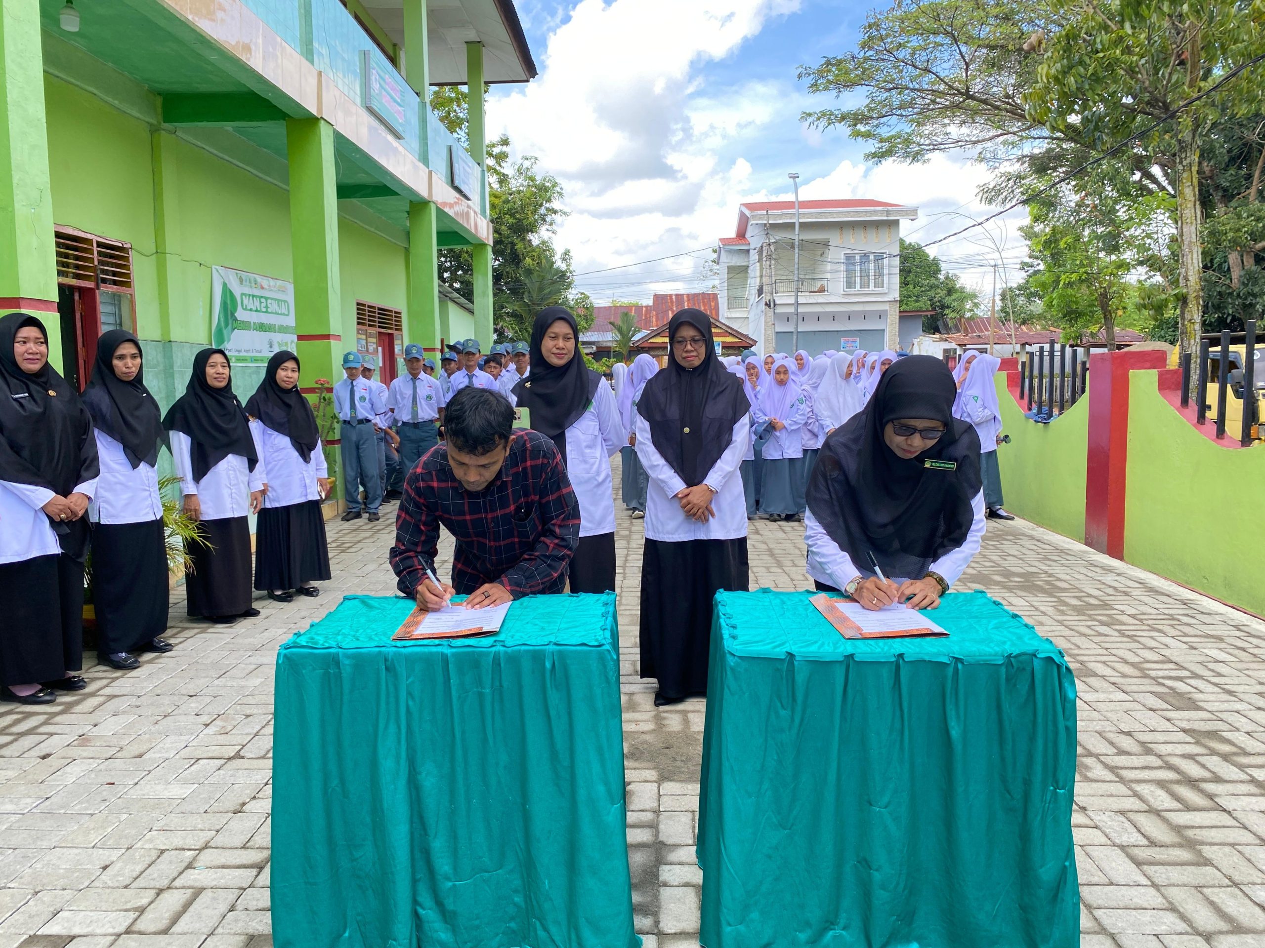 Sinergi Baru, MAN 2 Sinjai Teken MoU Bersama Sinjai Info