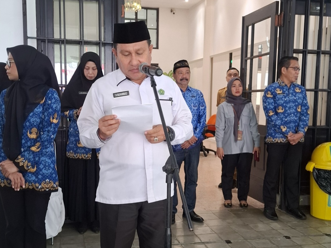 H. Muhammad Langitkan Doa Peringatan Hari Pahlawan Nasional 2025