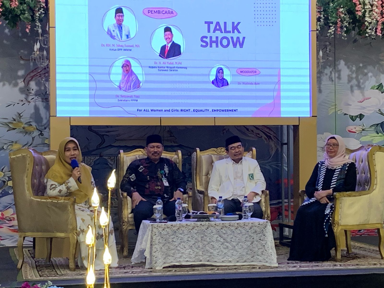 Kakanwil Kemenag Sulsel Tampil sebagai Narsum pada International Women’s Day Talkshow dengan tema For ALL Women and Girls: Rights. Equality. Empowerment. di Gedung IMMIM Makassar