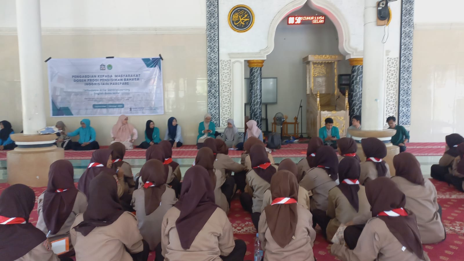 Dosen IAIN Parepare Gelar PKM di MTs DDI Lil Banat