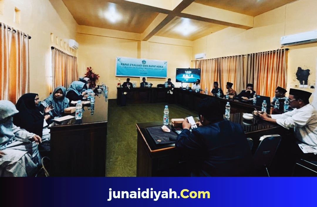 Dr. H. Abul Khair dalam sambutannya menyebut jika pertemuan yang digelar, selain sebagai ajang silaturahim bagi pengurus, juga menjadi ajang penguatan dan penajaman program kerja sesuai visi misi yang telah dirumuskan bersama.