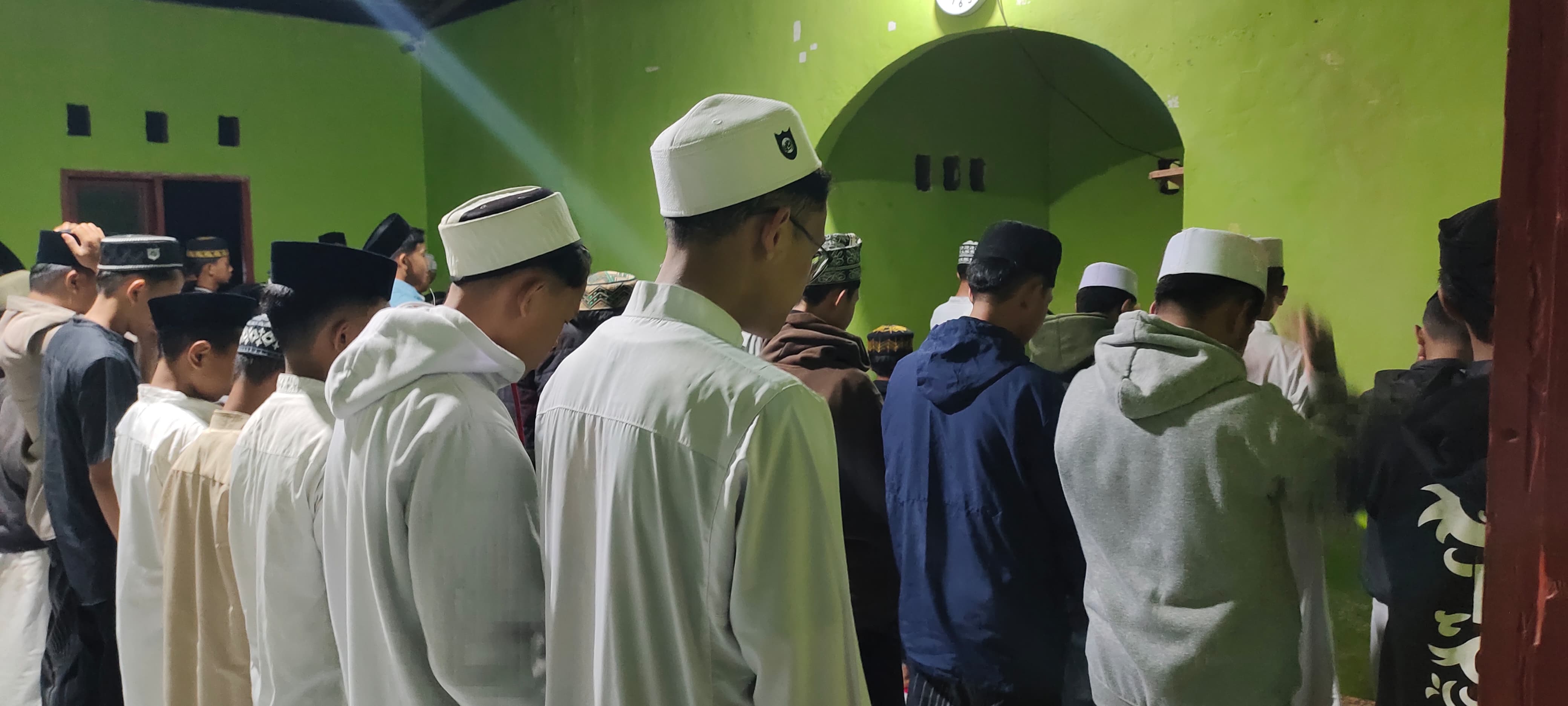Suasana shalat ied di Malakaji