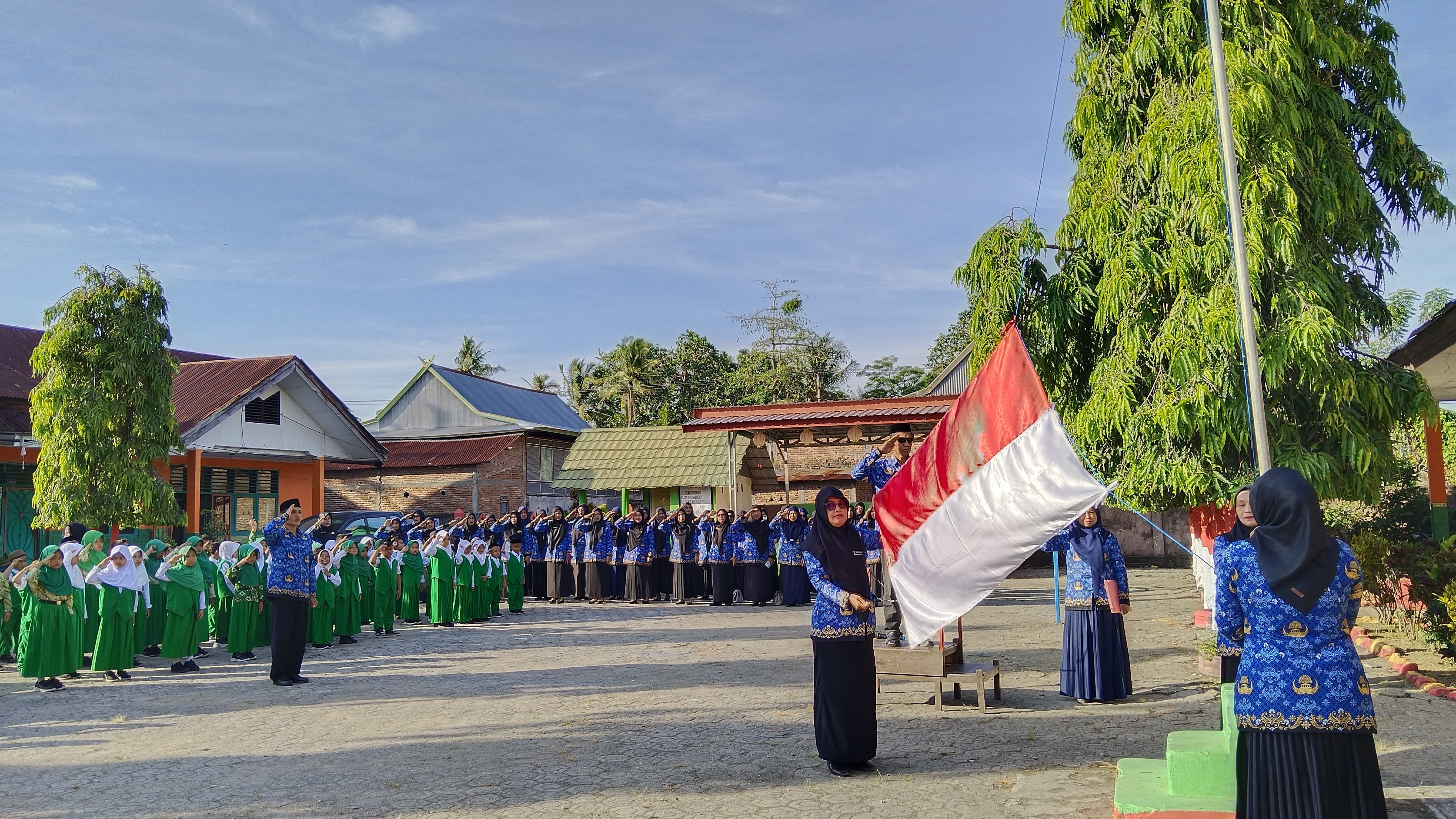 Muhasabah Awal Tahun Ajaran, MIN Pinrang Gelar Upacara Hari Kesadaran Nasional