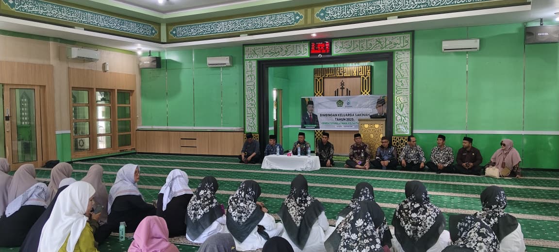 70 Anggota Majelis Taklim Ikuti Bimbingan Keuarga Sakinah