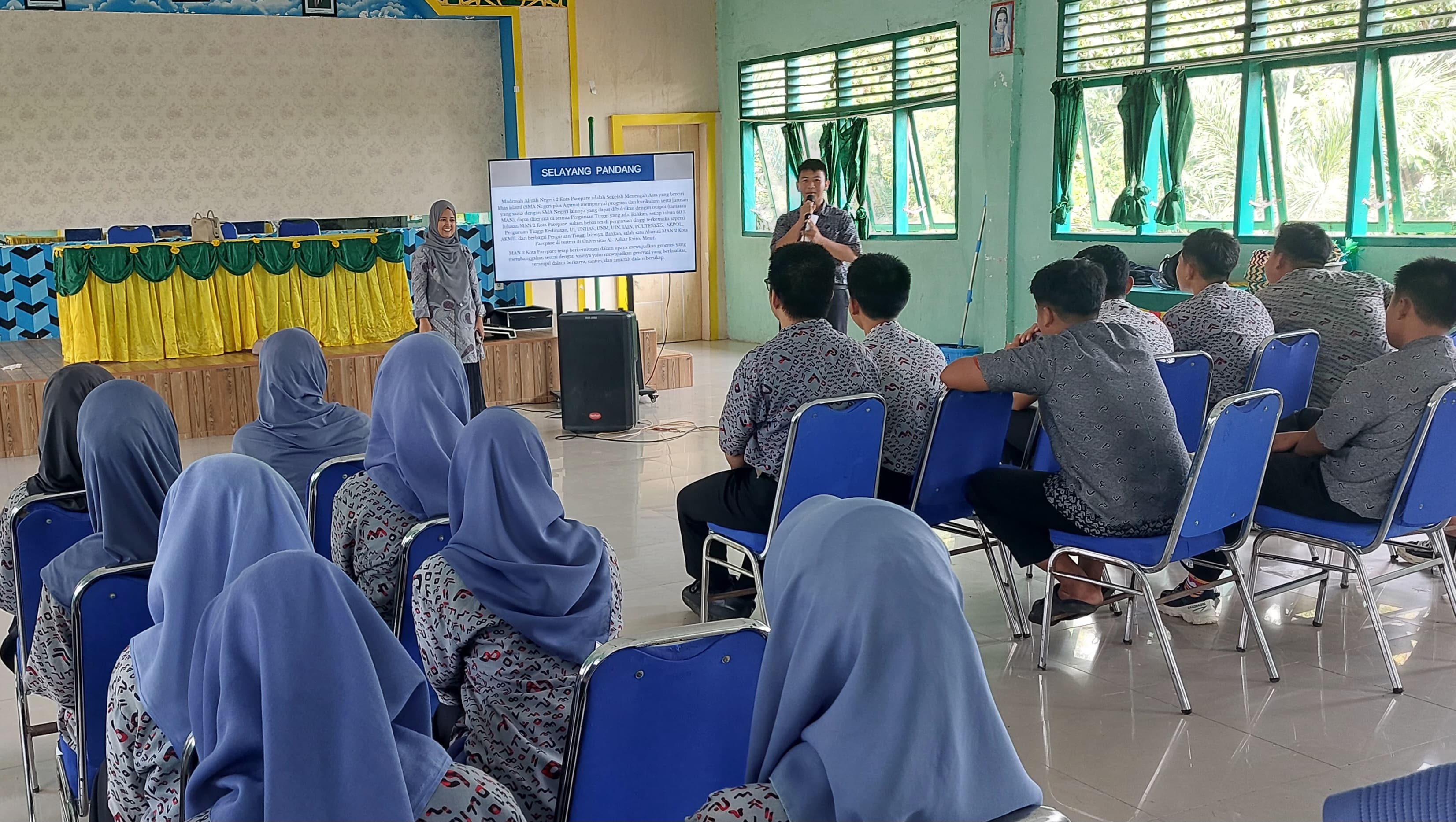 Praktik dan Evaluasi Tim Sosialisasi PMB MAN 2 Kota Parepare