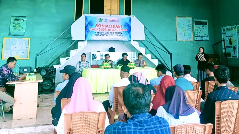 KUA Eremerasa Sosialisasikan PMA Nomor 30 Tahun 2024 di Desa Pa’bumbungang pada Rabu, 24 September 2025 (Foto: KUA Eremerasa)