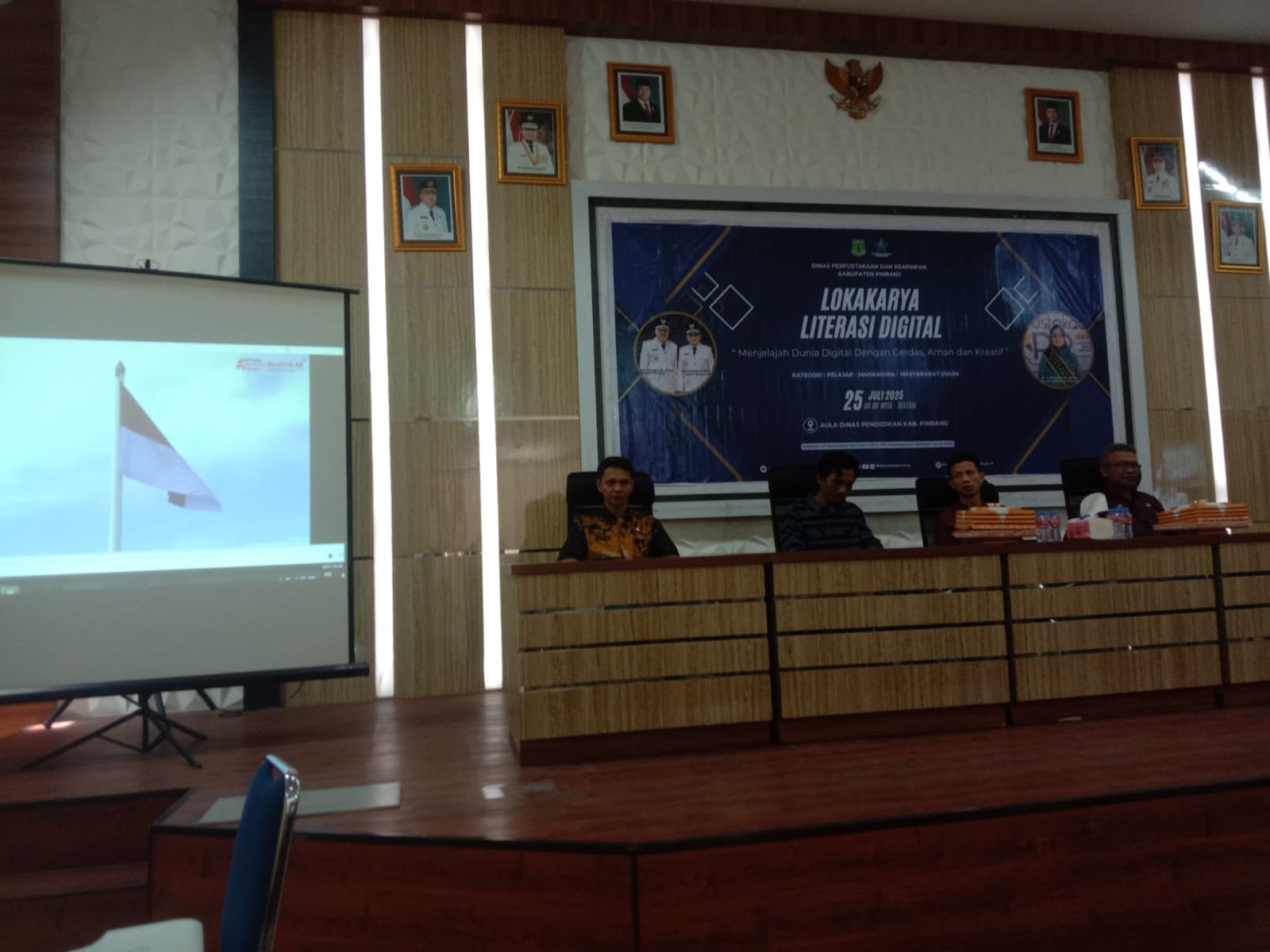 Dinatul Husna, Wakili MTs Ma’Arif Pinrang dalam Lokakarya Literasi Digital: Satu-satunya Peserta dari Madrasah