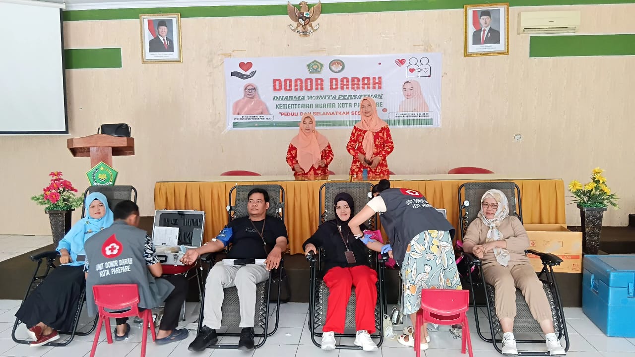 DWP Kemenag Parepare Gelar Aksi Donor darah