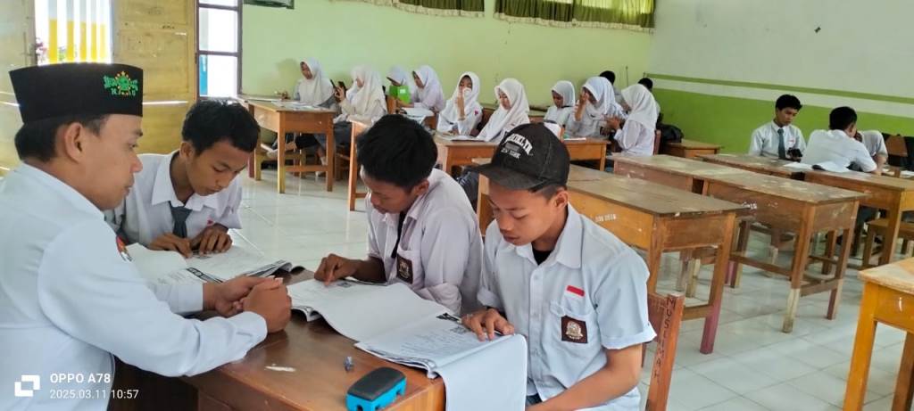 Safari Mengaji di SMAN 26 Bone bertajub Ramdhan Mengaji Andalan Hati