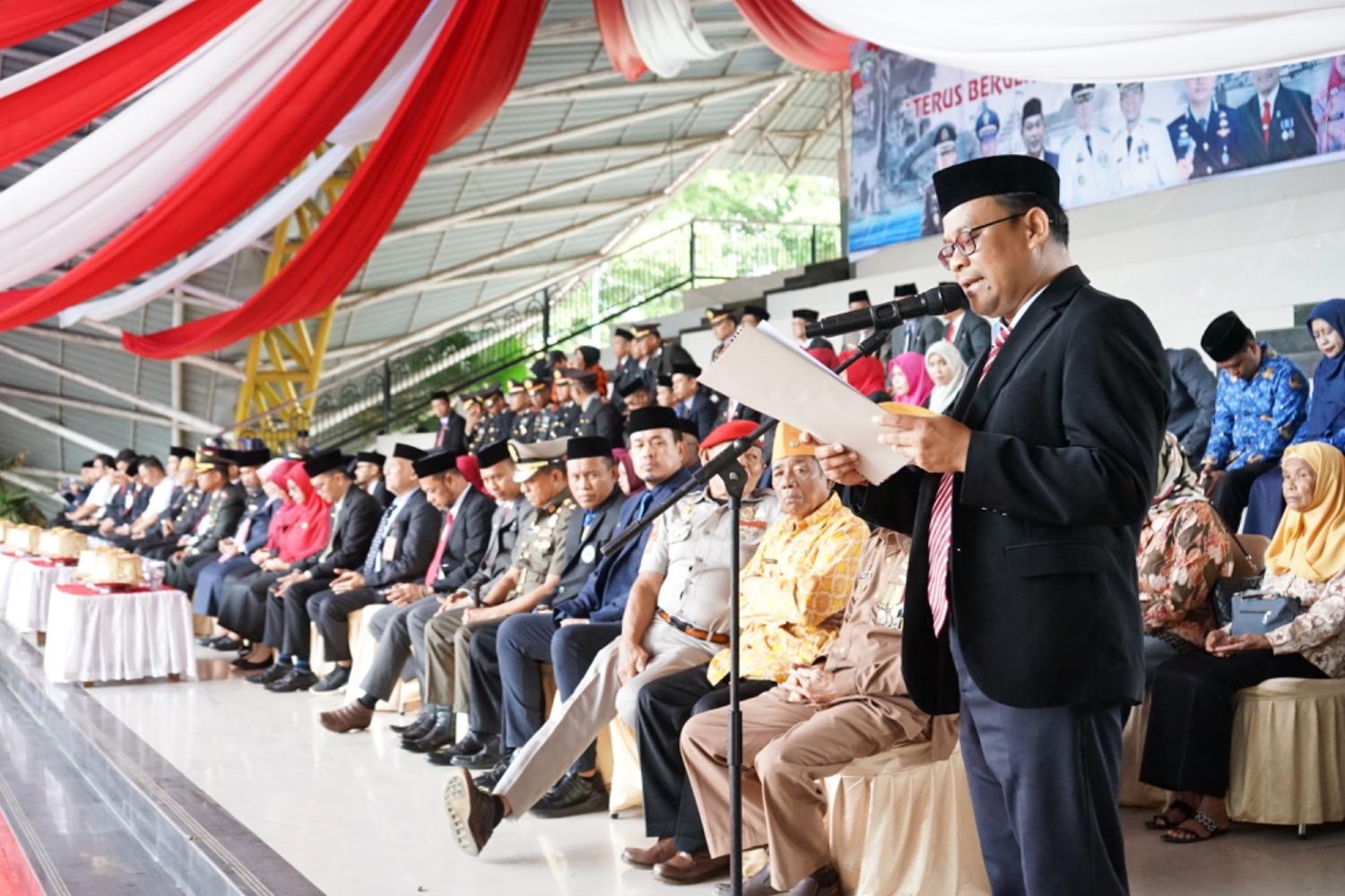 Doa Kakan Kemenag Pangkep Menggema di Upacara Hari Pahlawan Nasional 2025