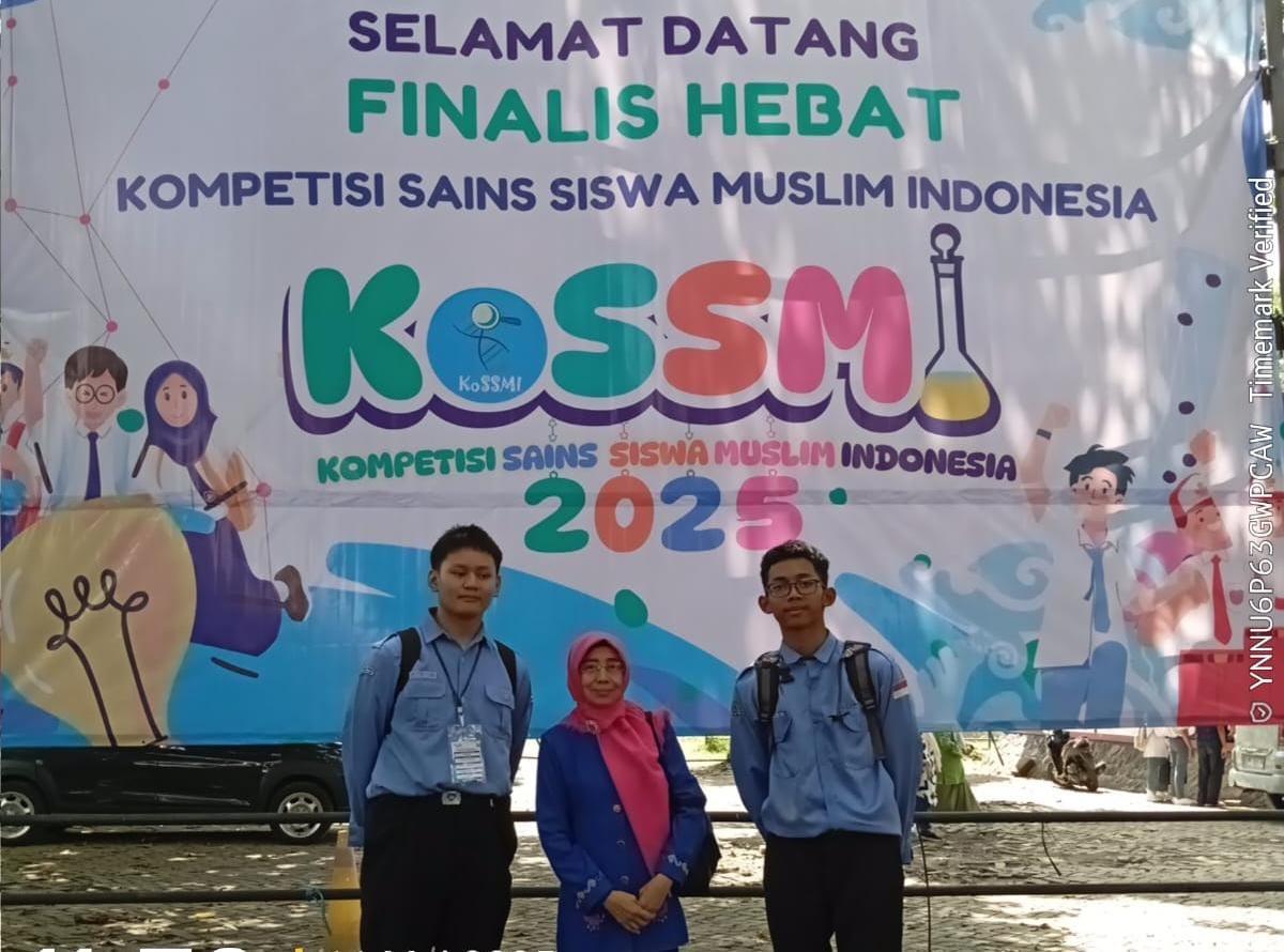 Didampingi guru pembimbing dj anang KOssMi