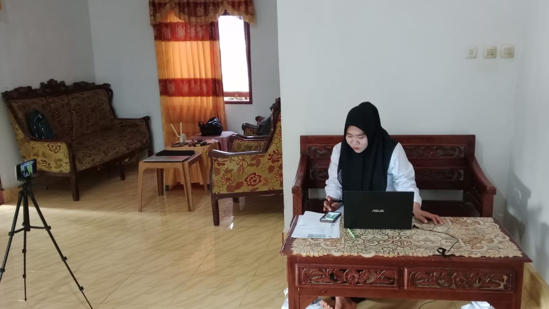 Pendidik MI Nuruttaiyebah Leppang mengikuti UKMPPG via zoom