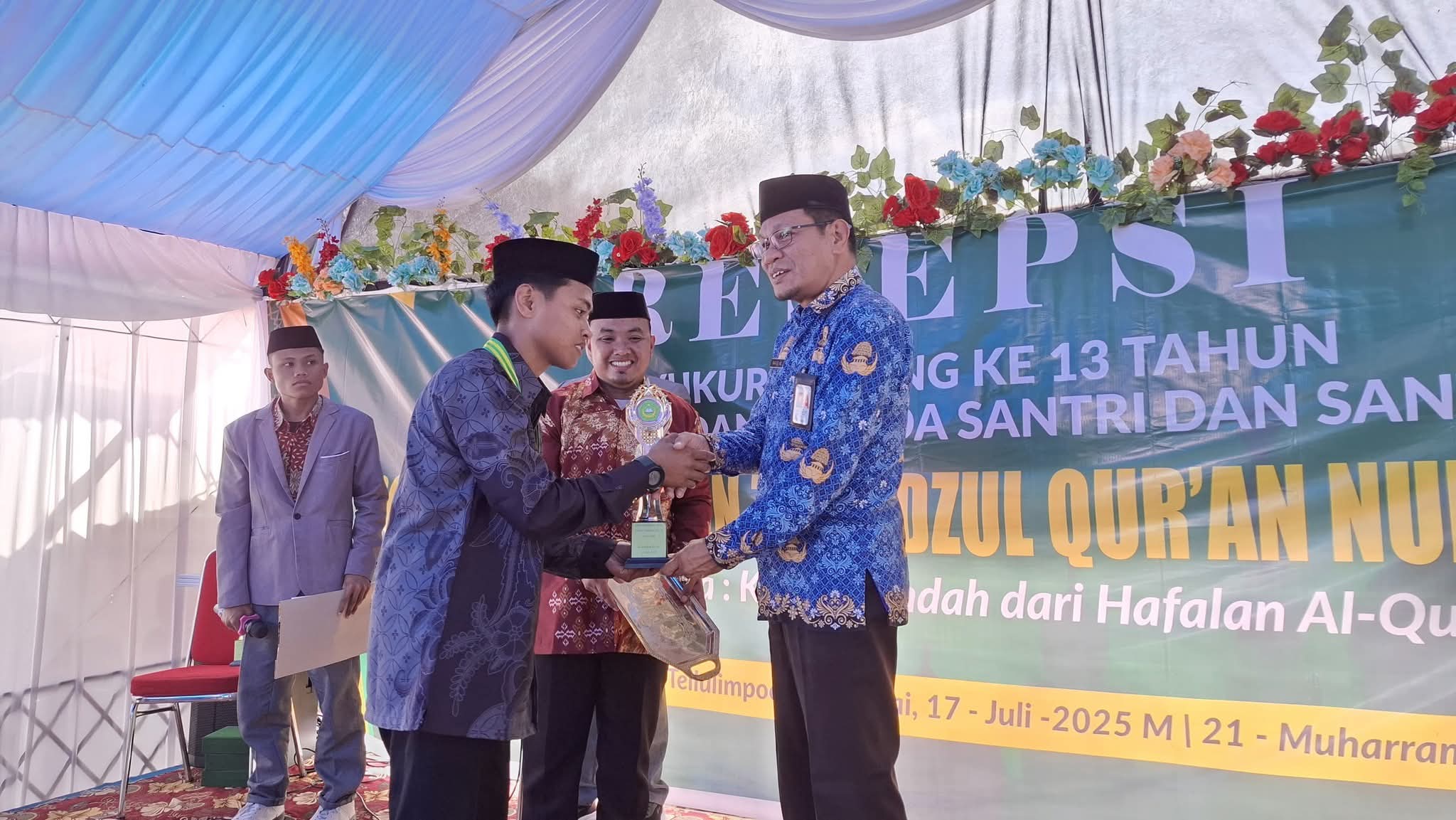 Faried Wajedi  saat hadiri syukuran  Ponpes Nurul Jibal Bua dalam Mencetak Generasi Qur’ani