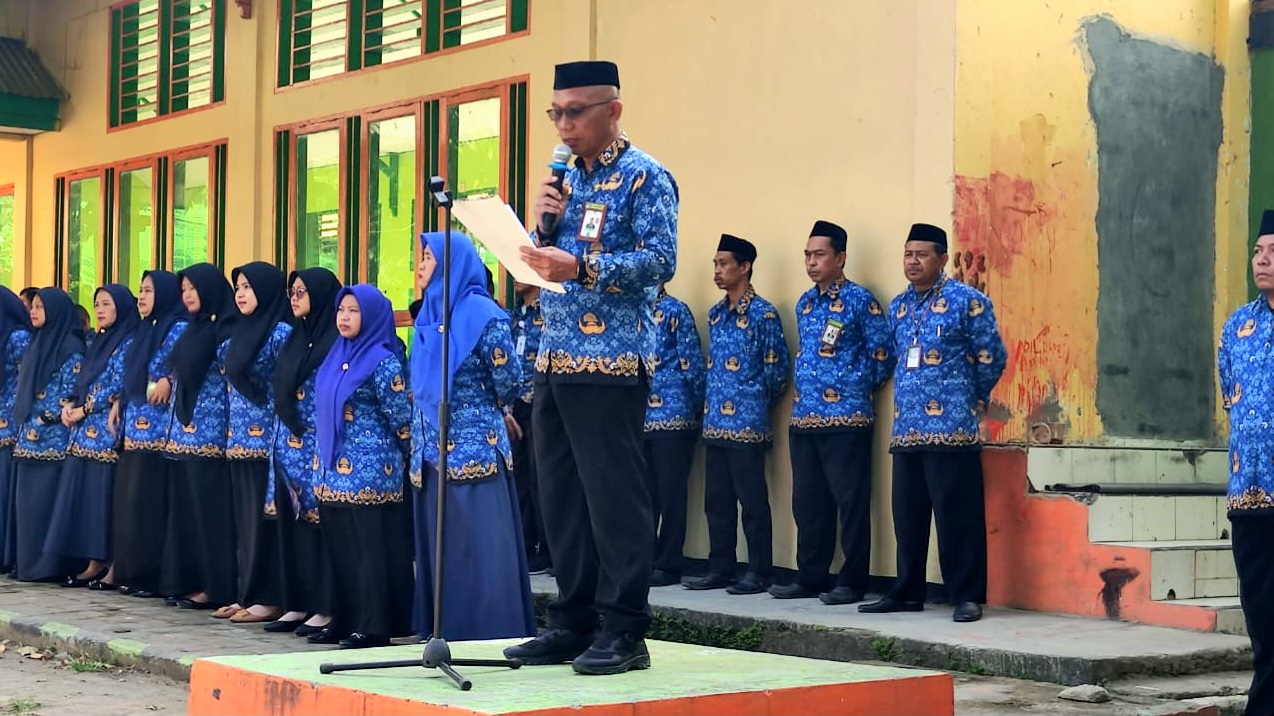 Kamad MAN Bantaeng: Pentingnya Mempertahankan dan Menanamkan Nilai-Nilai Pancasila di Hari Peringatan Pancasila (Foto: MAN Bantaeng)
