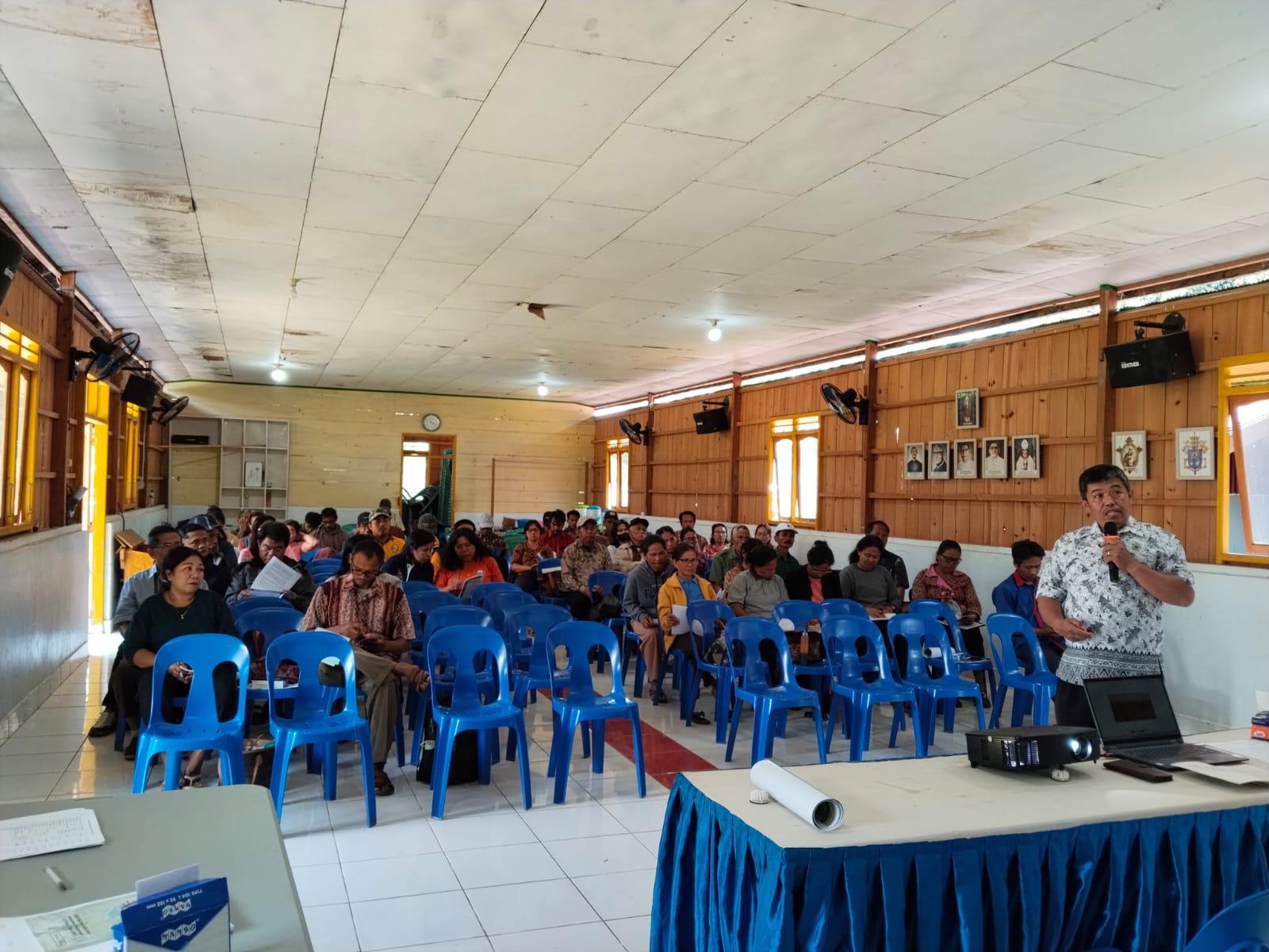 Penyelenggara katolik Kunjungi Paroki Santo Antonius Rembon