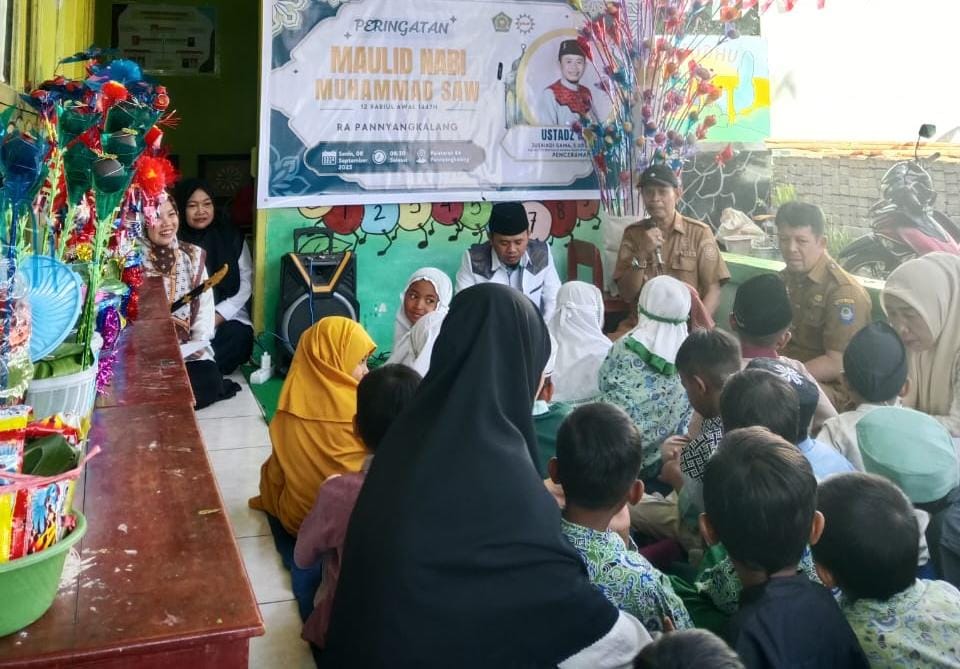 Suasana pembukaan Maulid
