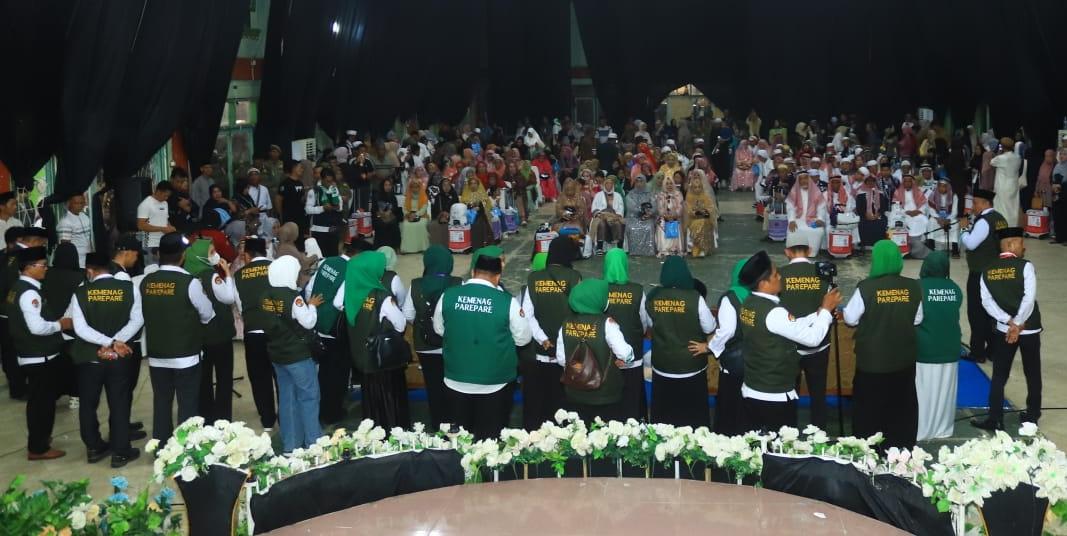Suka Cita Penyambutan Jemaah Haji Kota Parepare di Islamic Center