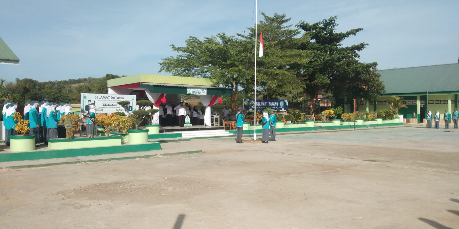 Penaikann Bendera Merah Putih berjalan dengan baik