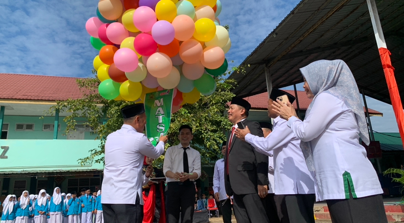 Kakanwil Kemenag Sulsel Buka MATSAMA MTsN 1 Kota Makassar: “Jangan Sia-siakan Kesempatan Emas Ini”
