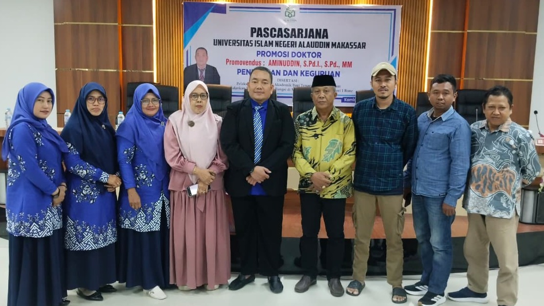 Guru MTsN 1 Bone Raih Gelar Doktor di UIN Alauddin Makassar