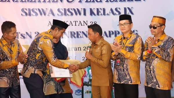 Bupati Sidrap Puji Program Unggulan MTSN 2 Sidrap.