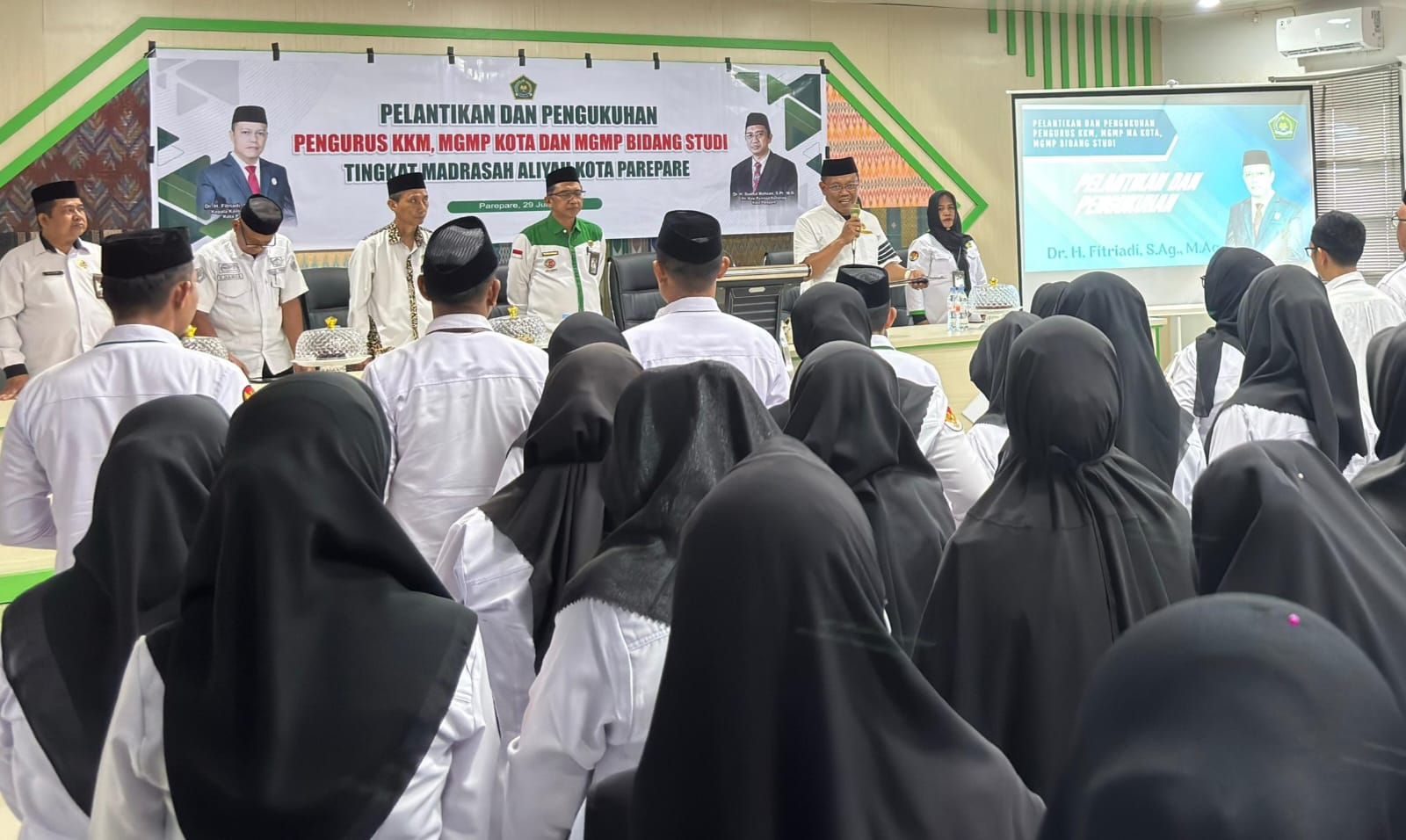 Pelantikan Pengurus KKMA dan MGMP Tingkat Kota Parepare