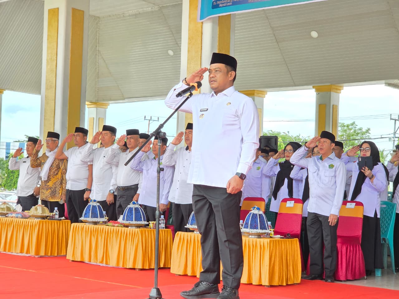 Bupati Luwu, H. Patahuddin Bertindak Sebagai Inspektur Upacara  Pada Peringatan HAB ke- 80 Tk. Kab. Luwu