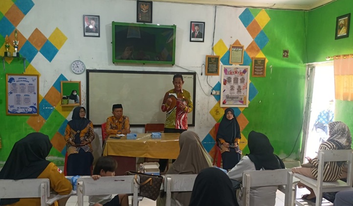 Pertemuan Orang Tua Peserta Program Unggulan Tahfidzul Quran MTsN 2 Sidrap.