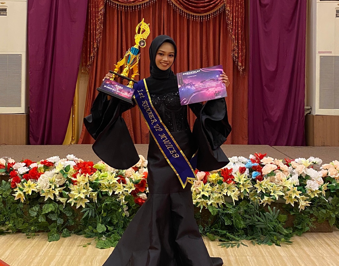 Amel, Siswi MAN 3 Bone menjadi Runner Up dalam ajang M Voice Season 8
