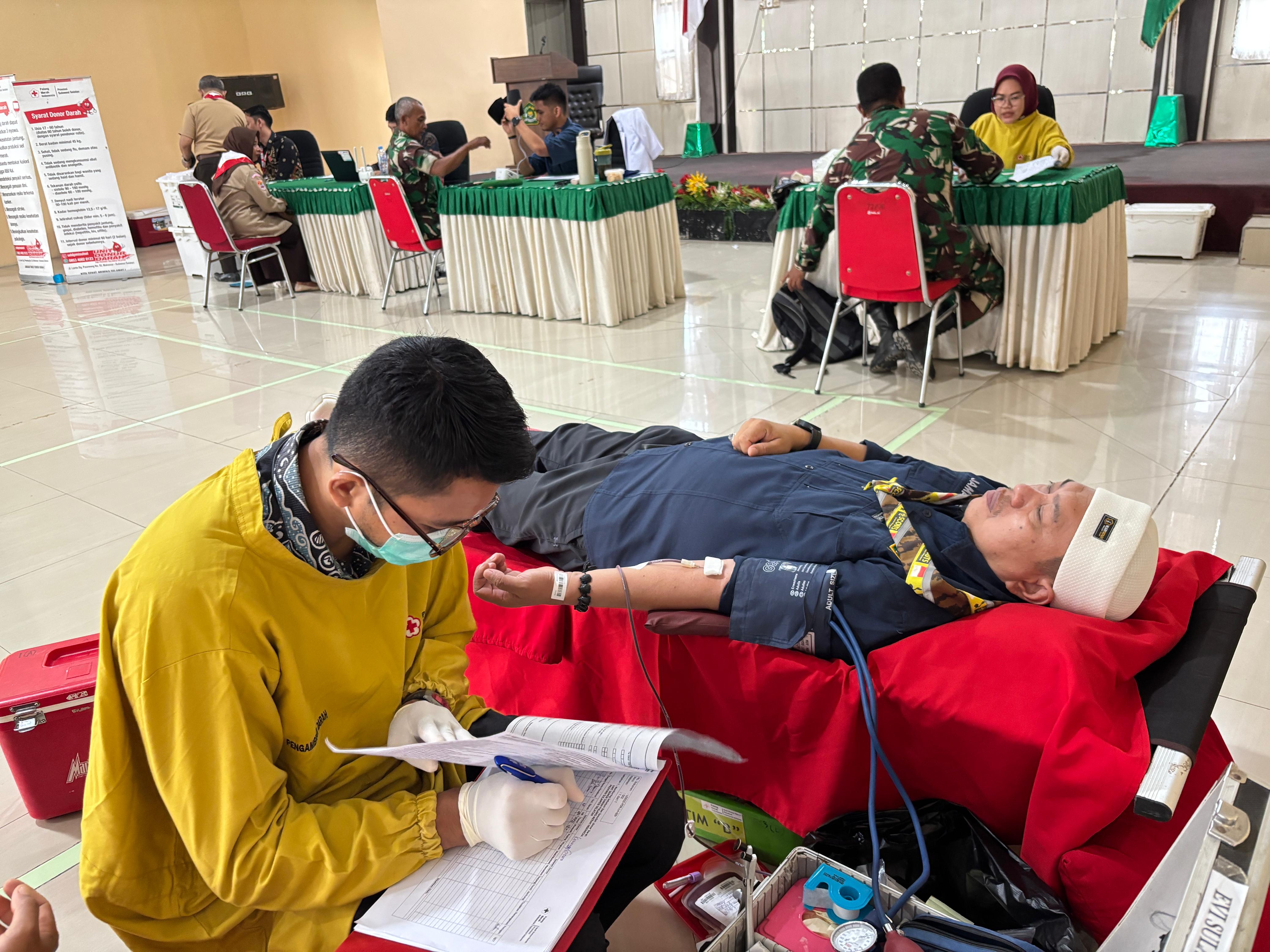 Suasana donor darah di pagi hari