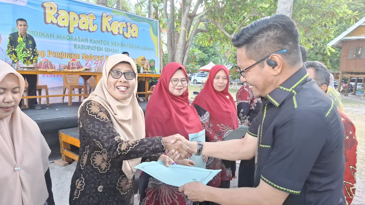 MAN 2 Sinjai Raih Penghargaan dari Kemenag Sinjai