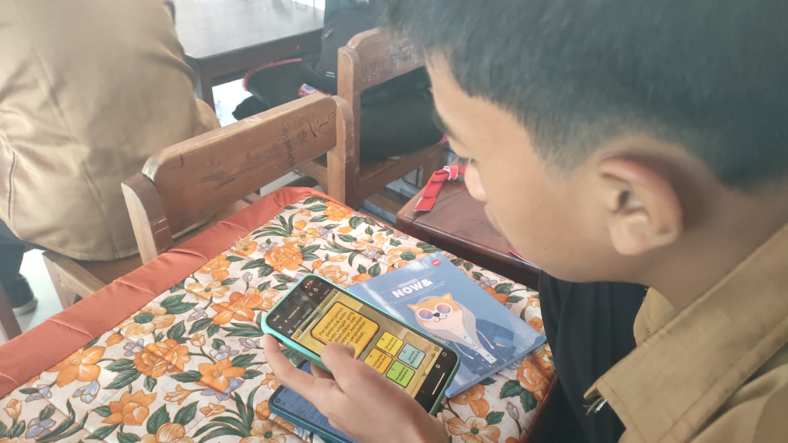 Siswa MAN Sidenreng Rappang Pelajari Dinamika Kependudukan Lewat Game Interaktif “Open Box”