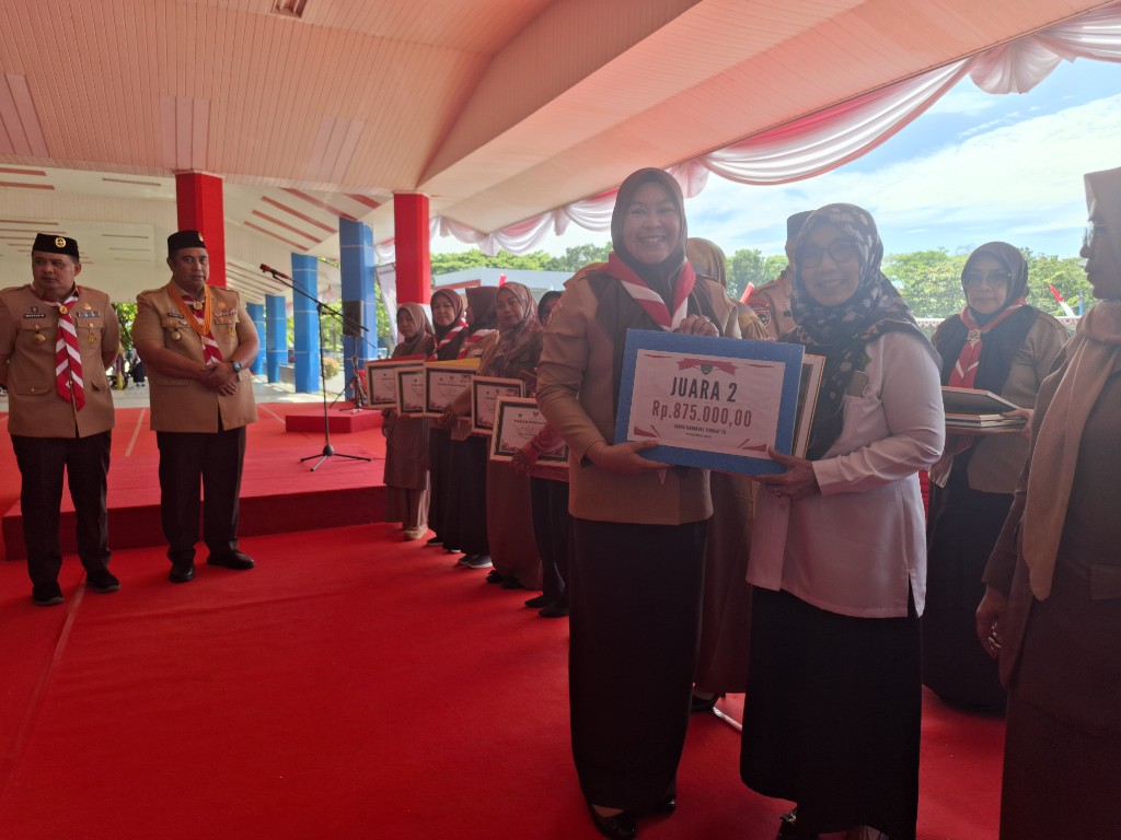 RA Dharma Wanita Agama juara 2 Karnaval.